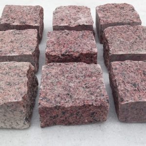 Granit rosu piatra cubica