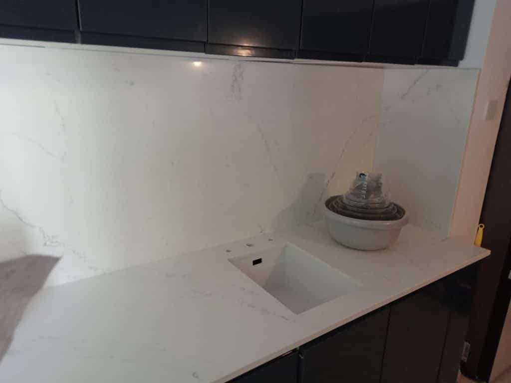 Cuart Technistone Calacatta Serchio